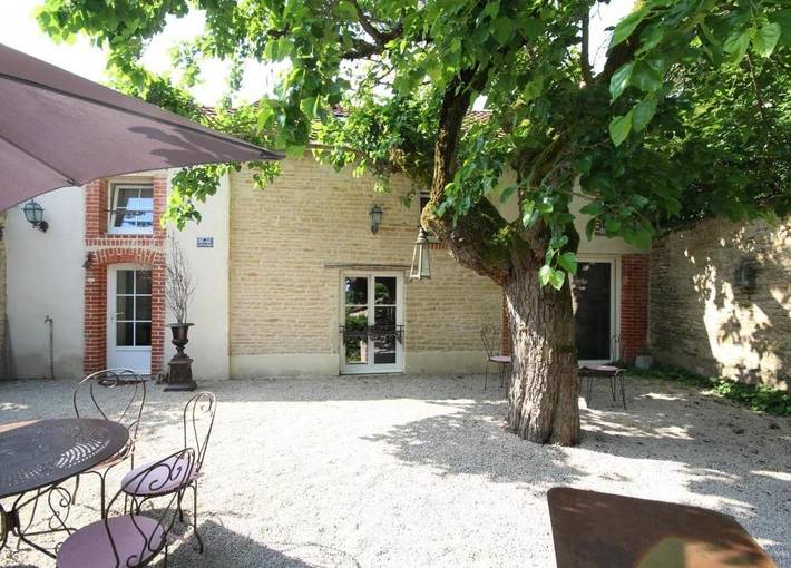 Location de vacances pour 6 personnes, avec jardin à Messigny-et-Vantoux - 4