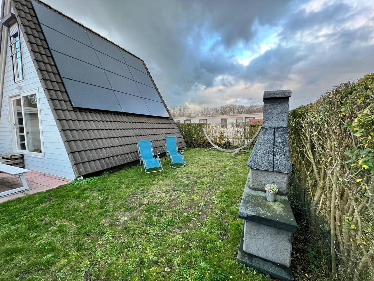 Eenvoudig chalet met gemeenschappelijk zwembad in Oostduinkerke, Koksijde