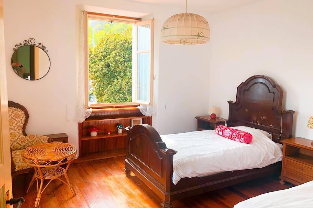 Casa Del Personaggio Lago Maggiore in Comune di Oggebbio, Lago Maggiore (Piemonte)