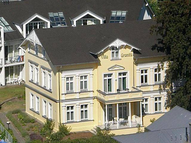 Villa für 4 Personen auf Rügen - 3