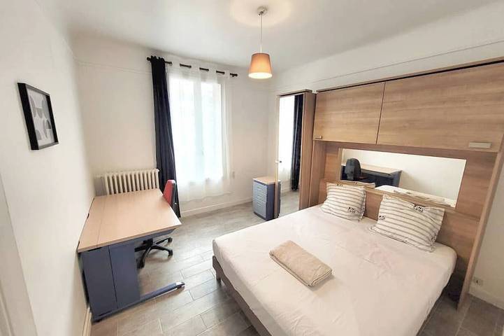 Gîte pour 7 personnes à Villeneuve-la-Garenne