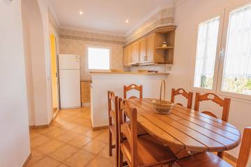 Villa in Alaior Municipality, Coast of Menorca für 6 