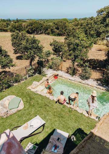 Gîte pour 6 personnes, avec jardin ainsi que vue et piscine dans Pigna