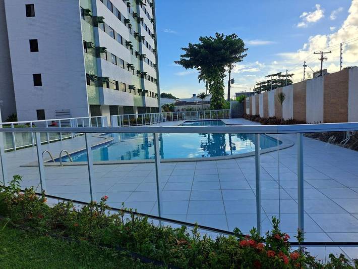 Casas e apartamentos de temporada para 5 pessoas, com jardim e piscina e ainda vista em Pajuçara
