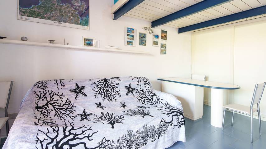 Apartment for 4 people, with garden in Palau (Sardinia)