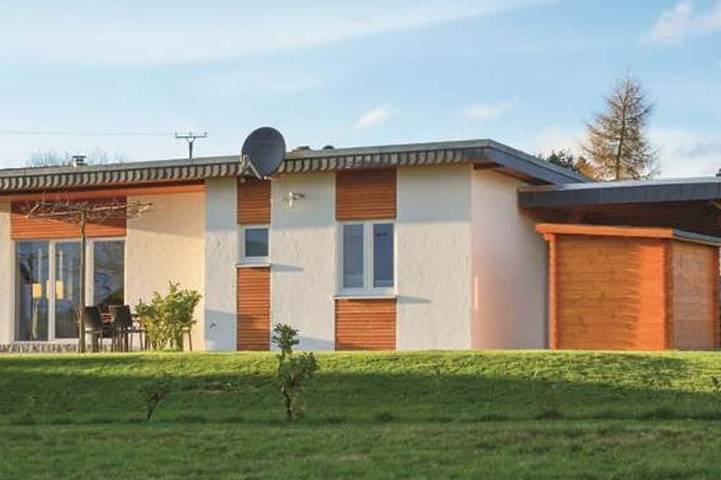 Ferienhaus für 5 Personen, mit Garten und Terrasse sowie Sauna - 1