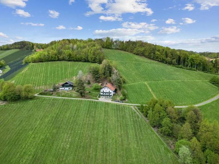 Ferienwohnung für 2 Personen, mit Garten und Ausblick
