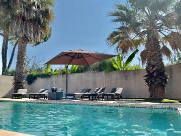 Cottage pour 11 personnes, avec piscine et jardin à Saturargues