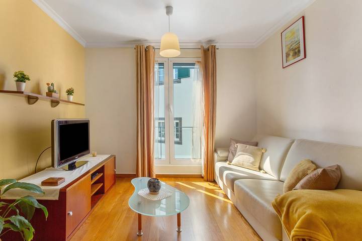 Hel lejlighed, Ferielejlighed for 4 personer in Santa Cruz (Madeira), Maderia