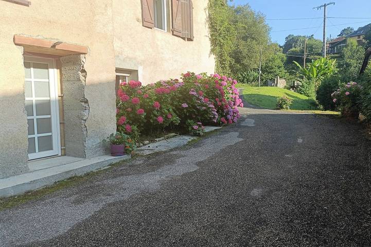 Location de vacances pour 3 personnes à Chein-Dessus