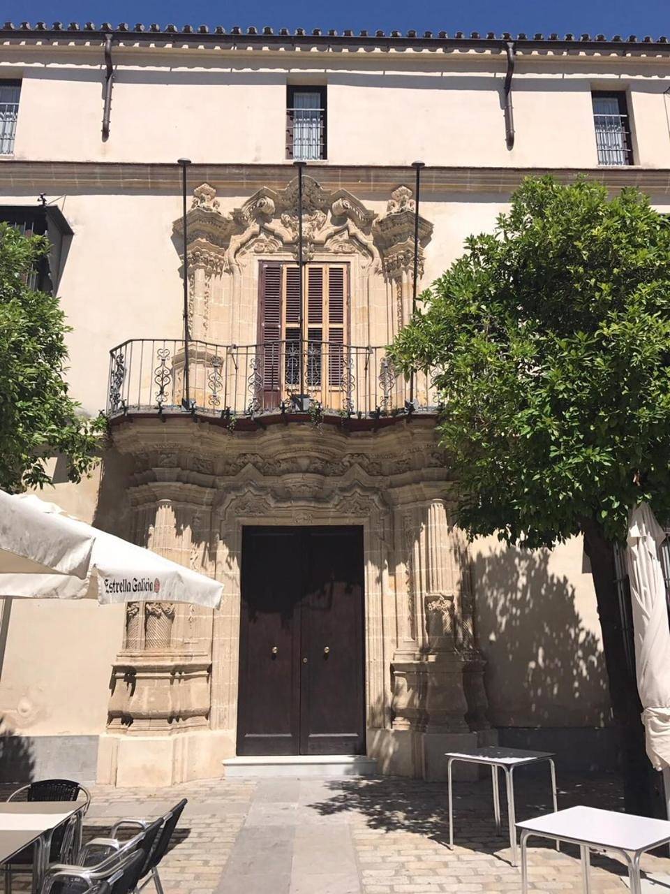 Casa Palacio en Jerez de la Frontera con piscina privada in Jerez de la Frontera, Costa de la Luz