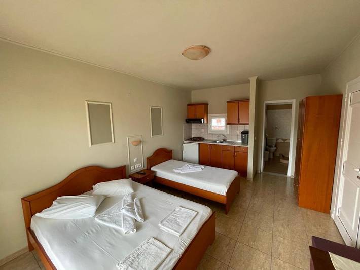 Ferienwohnung für 3 Personen, mit Ausblick und Terrasse in Sarti - 3
