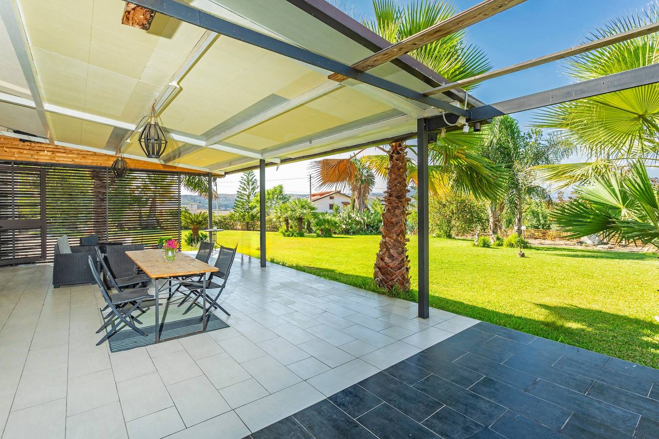Villa 'Green Garden' mit privater Terrasse, Wlan und Klimaanlage in Syrakus Provinz