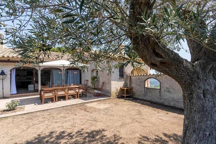 Casa rural para 8 personas, con jardín además de piscina y vistas, Se admiten mascotas en Platja d'Aro - 4