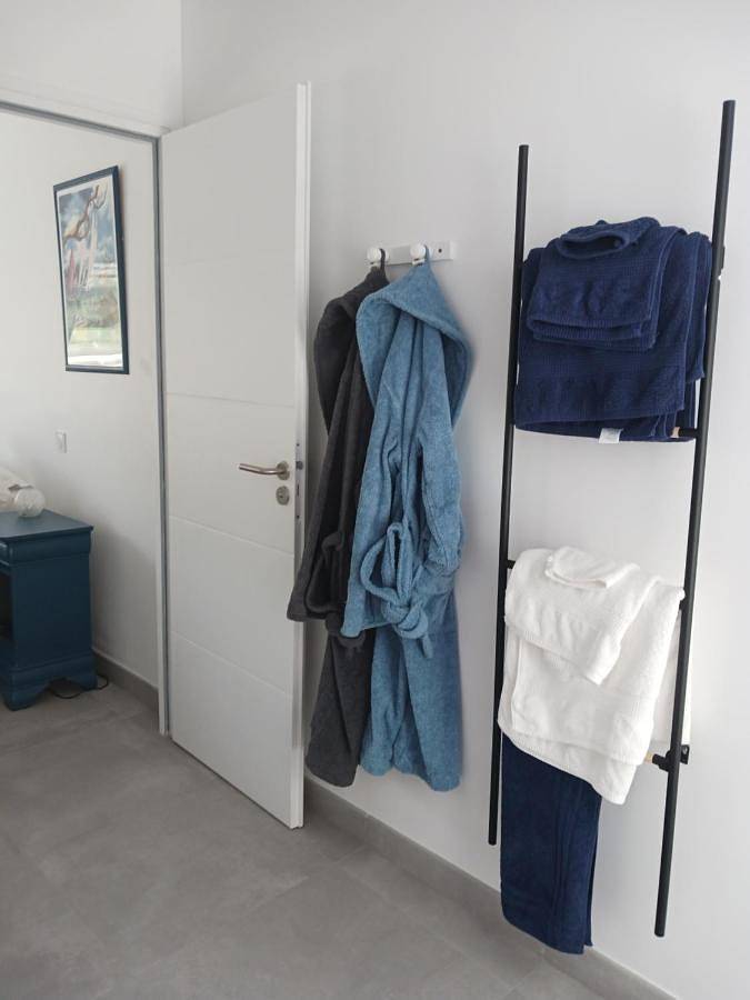 Double Room with Terrace in Sarzeau, Côte des Mégalithes