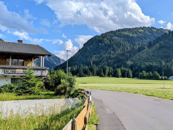Ferienwohnung für 6 Personen, mit Balkon/Terrasse und Balkon sowie Garten und Ausblick in Tannheimer Tal - 3