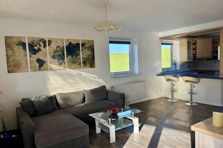 Ganze Wohnung, Schöne Wohnung direkt am Elbdeich in Grünendeich, Landkreis Stade