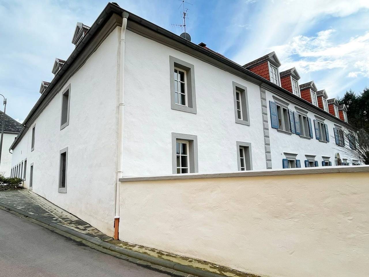 Ganze Ferienwohnung, Ferienappartements intour - Goldschätzchen in Ockfen, Landkreis Trier-Saarburg