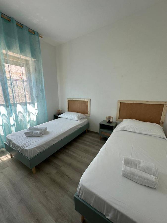 Gîte pour 8 personnes, avec vue et jardin à San Leone - 4