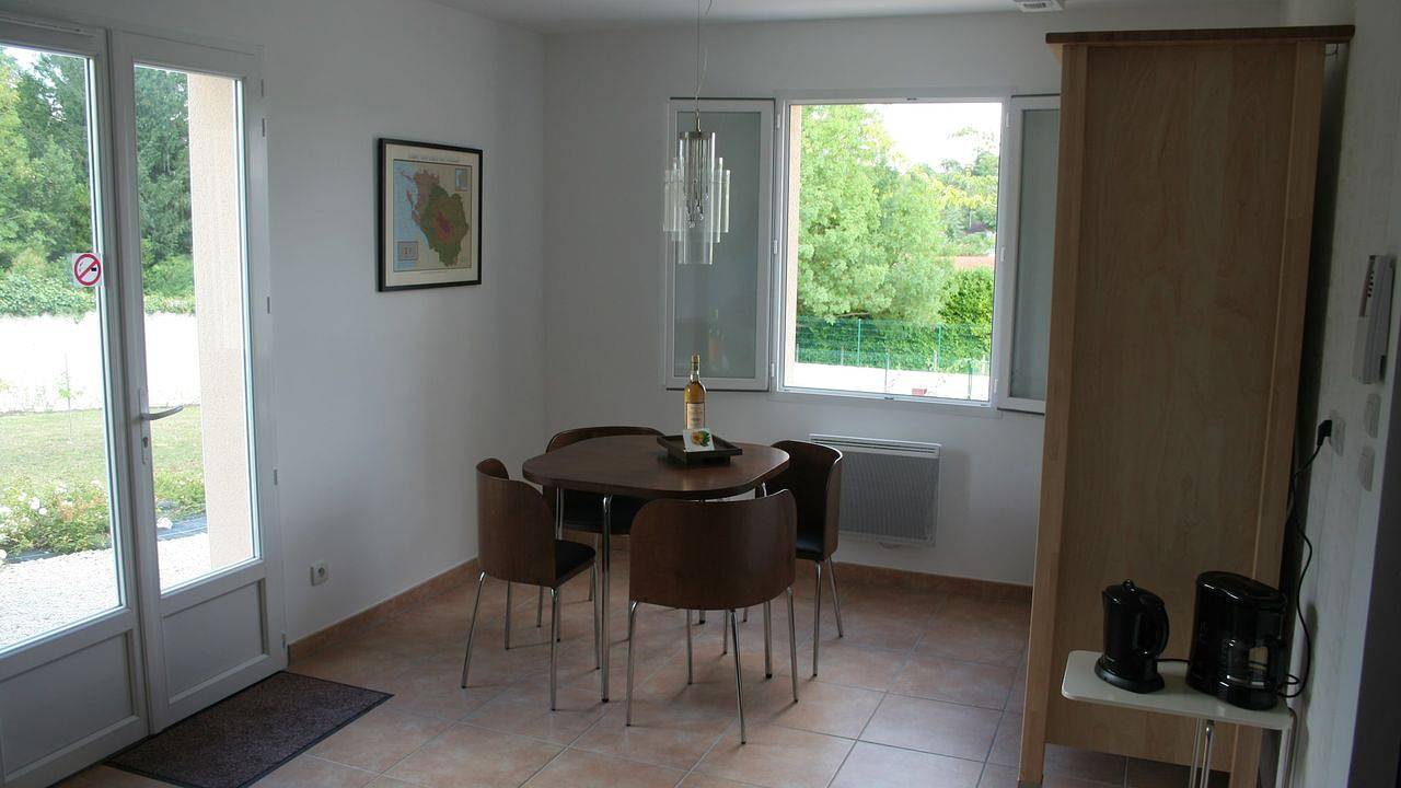 Villa pour 2 personnes avec terrasse in Segonzac, Charente