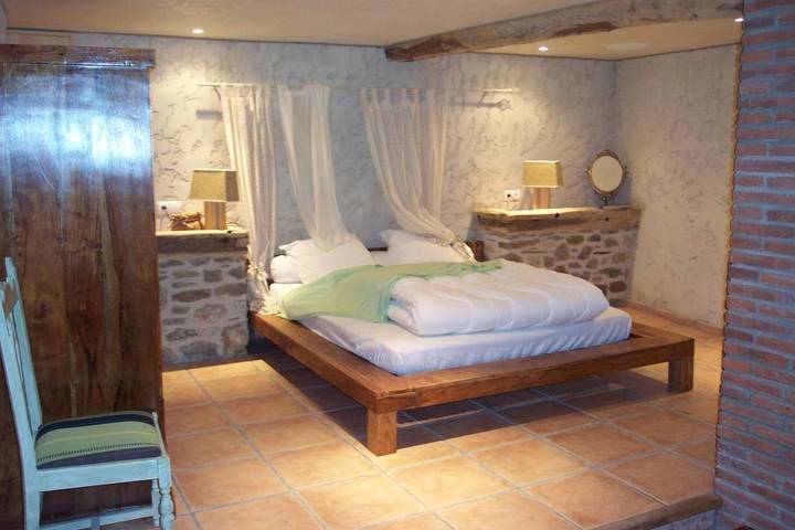 Maison d’hôte pour 2 personnes, avec vue et jardin