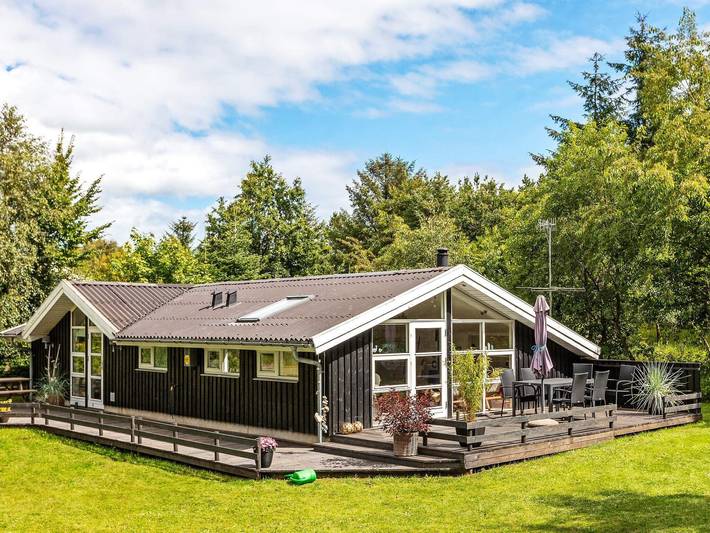 Ferienhaus für 6 Personen, mit Terrasse und Sauna in Kollerup Strand
