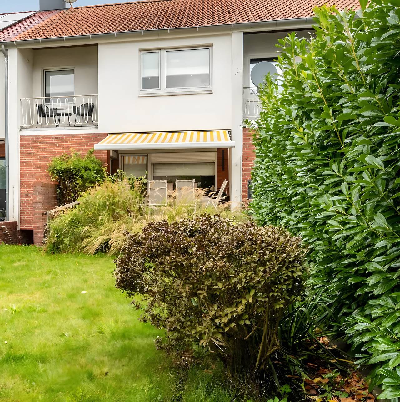 Ferienhaus 'Kuh' mit privater Terrasse, Balkon und Wlan in Wilhelmshaven, Nordseeküste