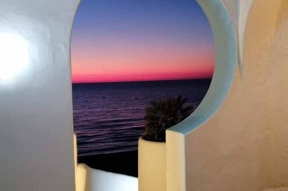 Apartamento entero, Estudio, frente al mar, terraza, piso 1 (Papavero) in Anzio, Provincia de Roma