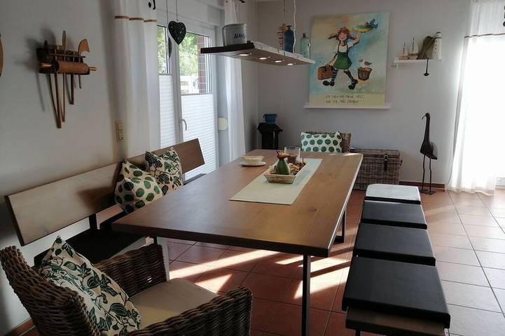 Ferienhaus für 8 Personen, mit Sauna und Garten in Ückeritz