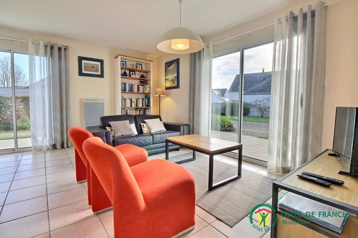 Gîte pour 5 personnes, avec jardin et terrasse à Plouhinec (Morbihan) - 3