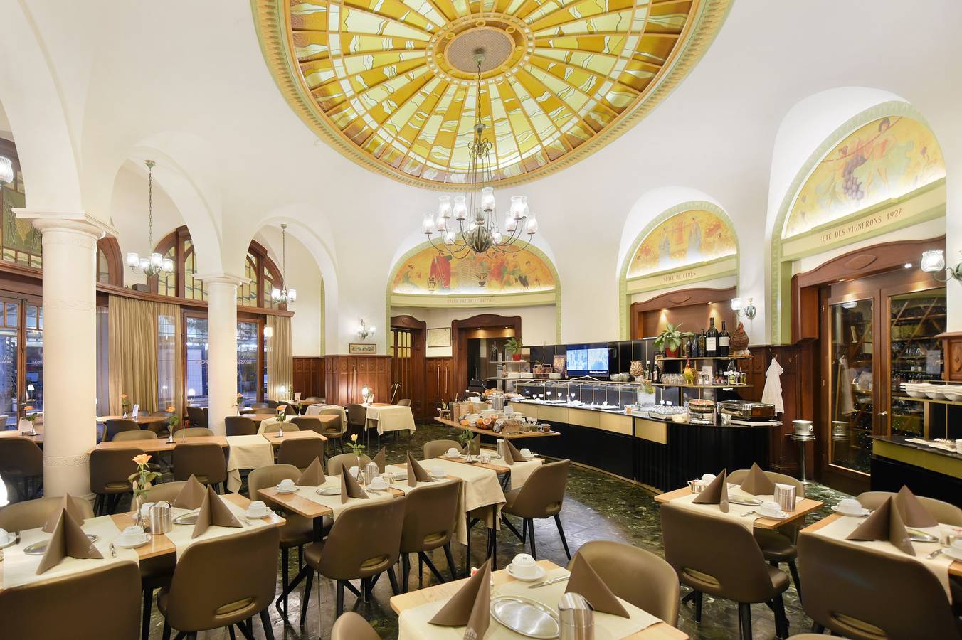 Astra Hotel Vevey - Double Room Xl in Vevey, Lake Geneva