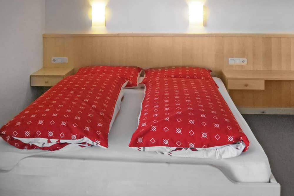 Ganze Wohnung, Ansprechende Ferienwohnung in Reith im Alpbachtal, Kitzbüheler Alpen