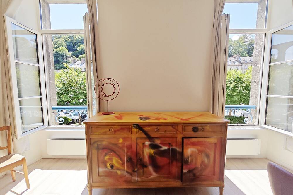 Entire apartment, L'Esquisse Morlaisienne in Morlaix, Ceinture Dorée