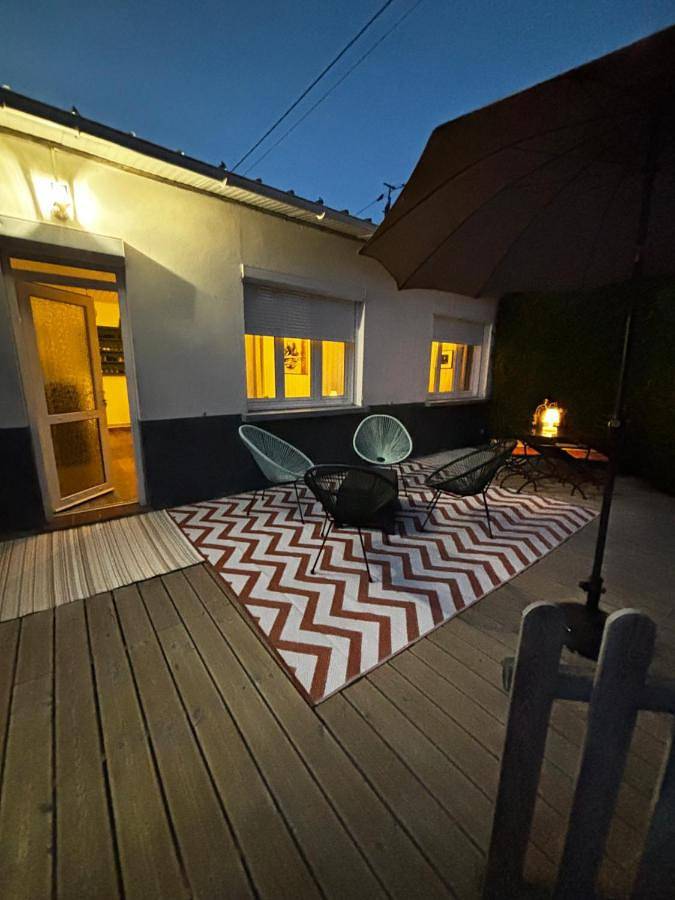 Location de vacances pour 4 personnes, avec jardin et piscine dans Valambray - 3