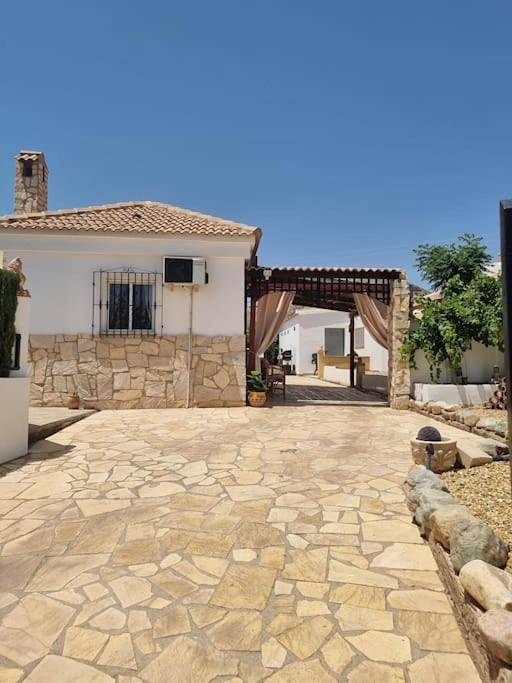 Casa rural para 3 personas, con Terraza además de Jardín y Vistas en Arboleas