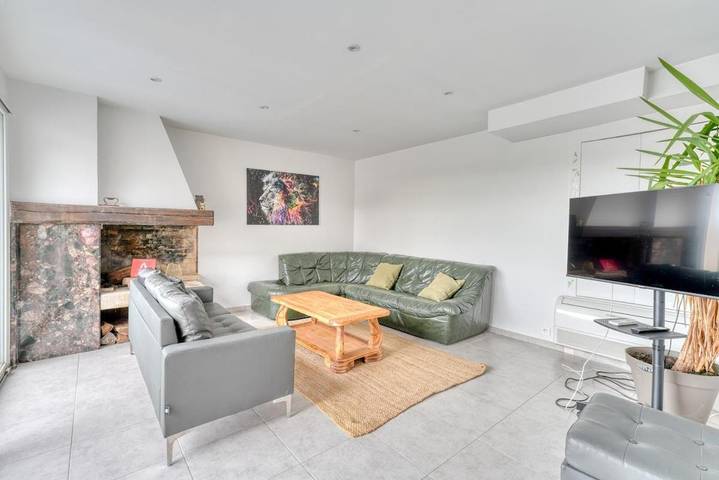 Appartement de vacances pour 8 personnes, avec Balcon et Terrasse à Jonage