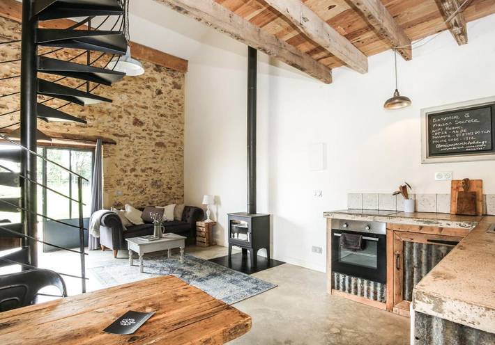 Gîte pour 3 personnes, avec piscine ainsi que terrasse et jardin à Marsalès - 3