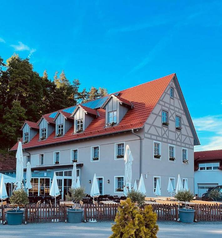 Hotel, mit Terrasse in Oberes Maintal - Coburger Land