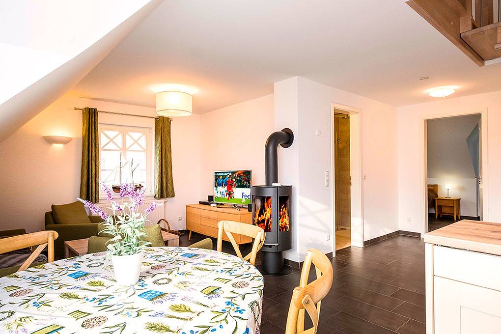Ganze Ferienwohnung, Inseltraum Whg Kranich 1. Et. re in Zingst, Fischland - Darß - Zingst