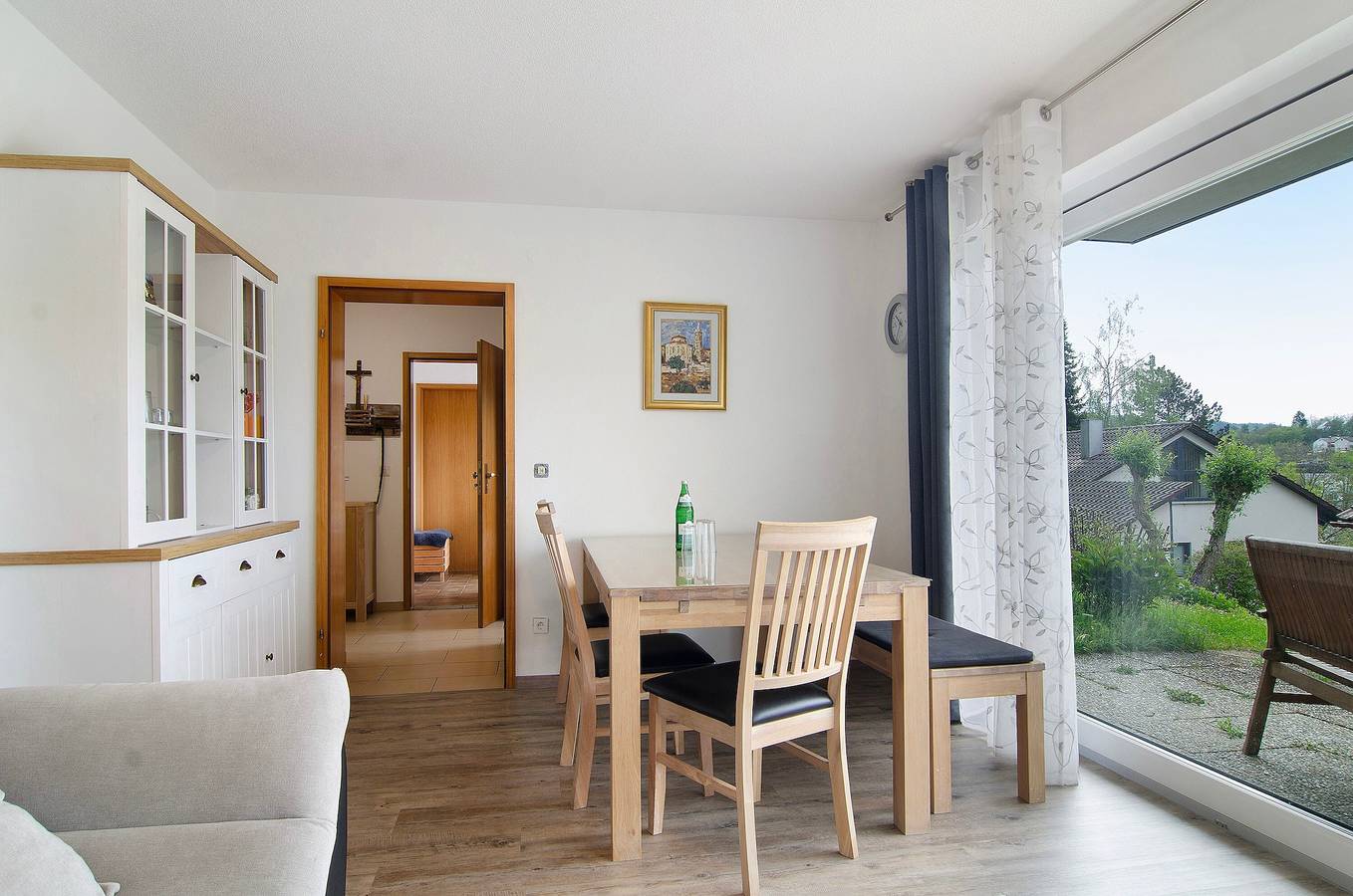 Ganze Wohnung, Ferienwohnung Honberg" mit privater Terrasse und Wlan in Tuttlingen, Landkreis Tuttlingen