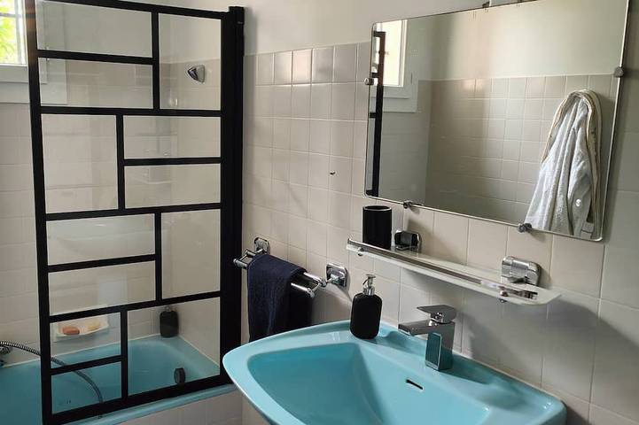 Location de vacances pour 2 personnes, avec jardin à Grambois - 3