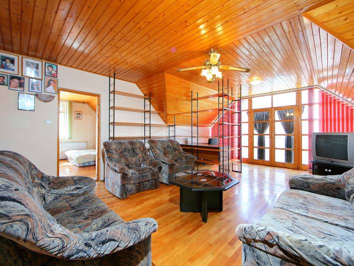 Ganze Wohnung, Cabernet in Balatonszemes, Plattensee Südufer