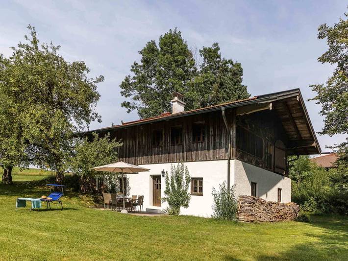 Ferienhaus für 4 Personen, mit Terrasse und Garten in Pittenhart