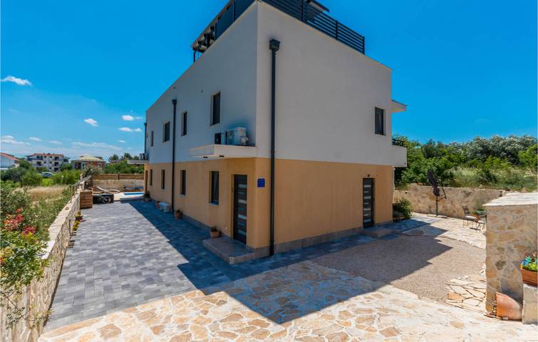 Ferienhaus für 14 Personen in Drage