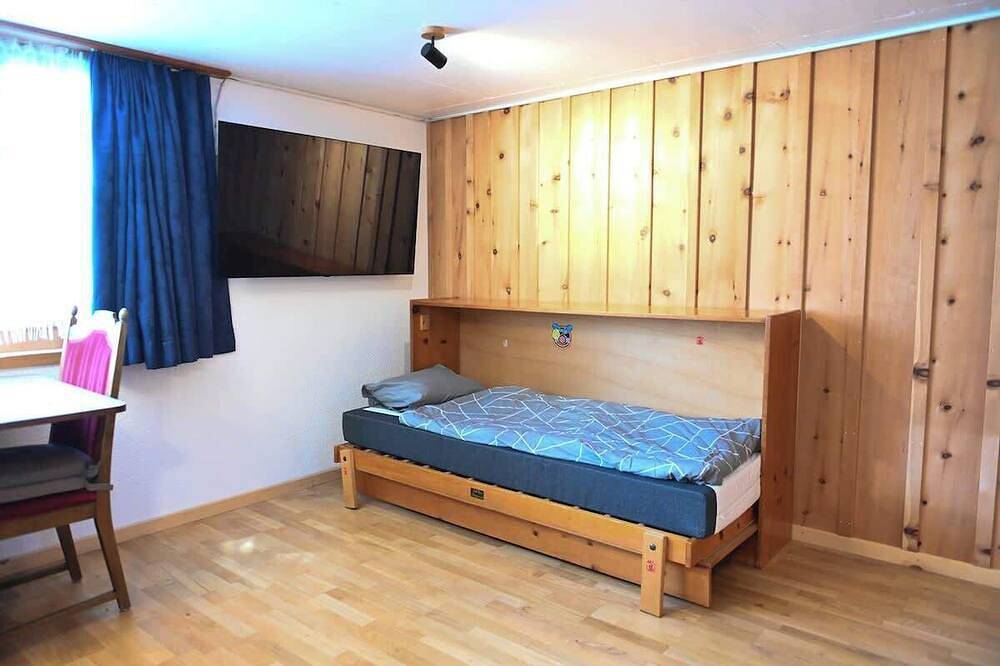 Ganze Wohnung, Gemütliches Studio mit Terrasse | Bbq | Bergsicht in Schattenhalb, Berner Oberland