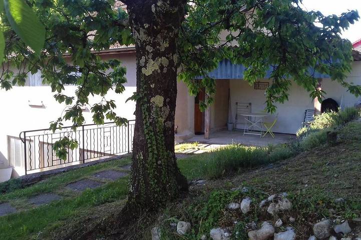 Gîte pour 2 personnes, avec piscine ainsi que jardin et terrasse à Saint-Jean-en-Royans - 3