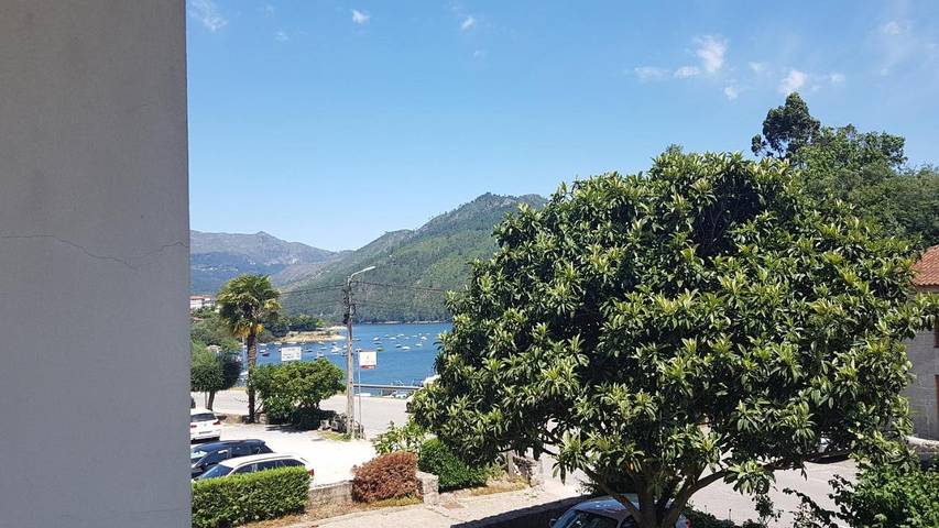 Gîte pour 6 personnes, avec vue ainsi que jardin et vue sur le lac, animaux acceptés dans Rio Caldo - 4