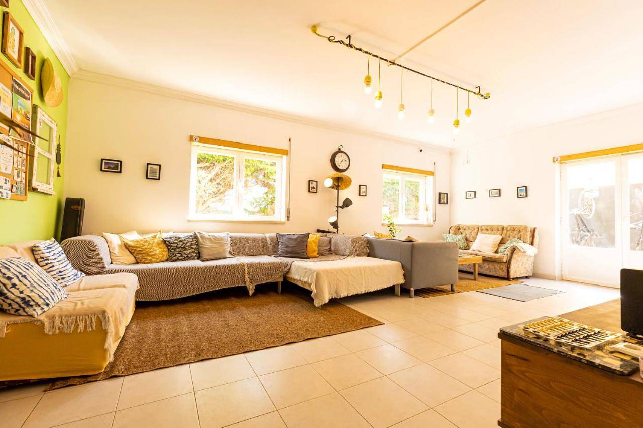 Quadruple Room with Shared Bathroom in Peniche, Leiria District