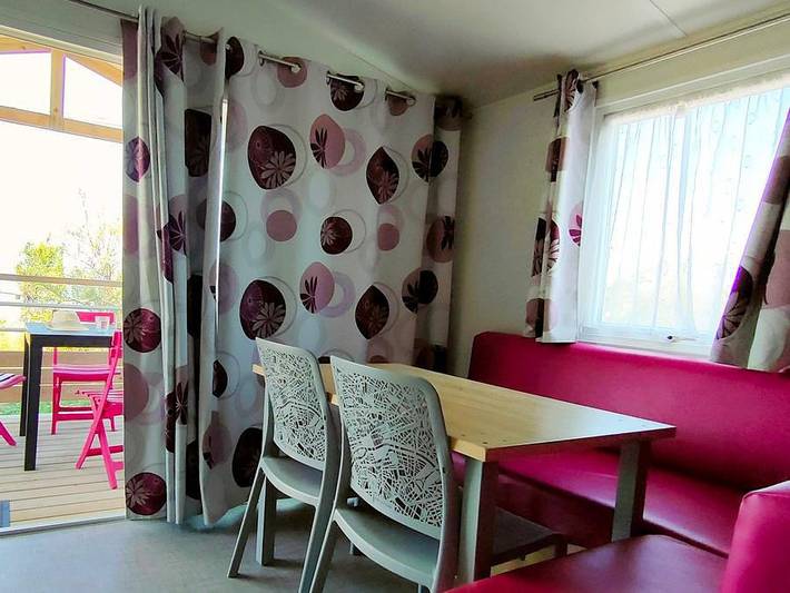 Camping Tikayan Félix de la Bastide - Mobilheim 4 personen - California. Standard in Saint-Mitre-les-Remparts, Mittelmeerküste (Frankreich)
