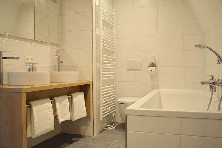 Hotel für 2 Personen, mit Sauna in Nieuw-Haamstede - 3